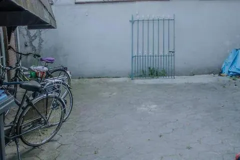 Urban Luxe Gelegen Met Wasmachine Διαμέρισμα Τίλμπουργκ